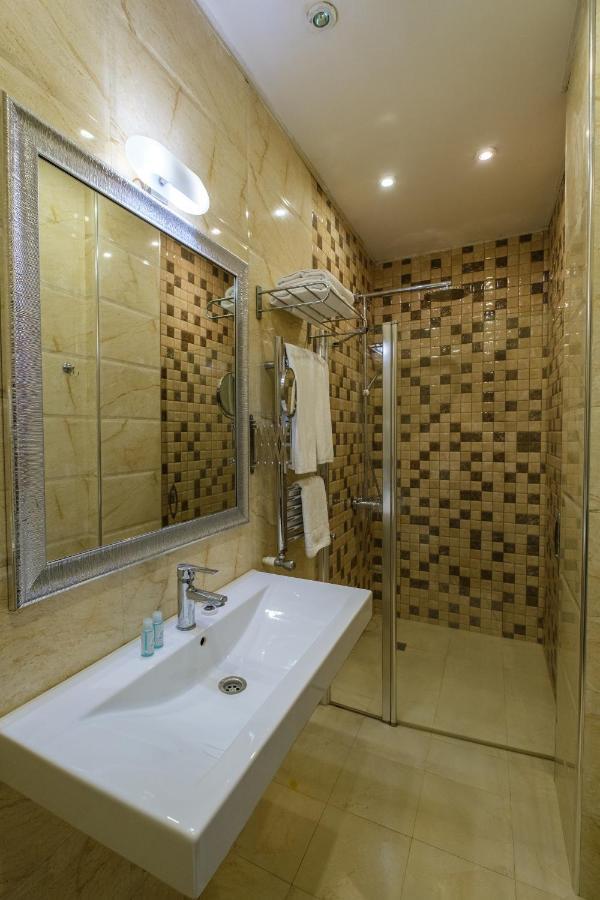 Maestro Hotel Baku Eksteriør billede